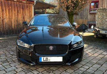 Jaguar XE 155.822 km 21.900 &euro; Sachsenheim 74343
