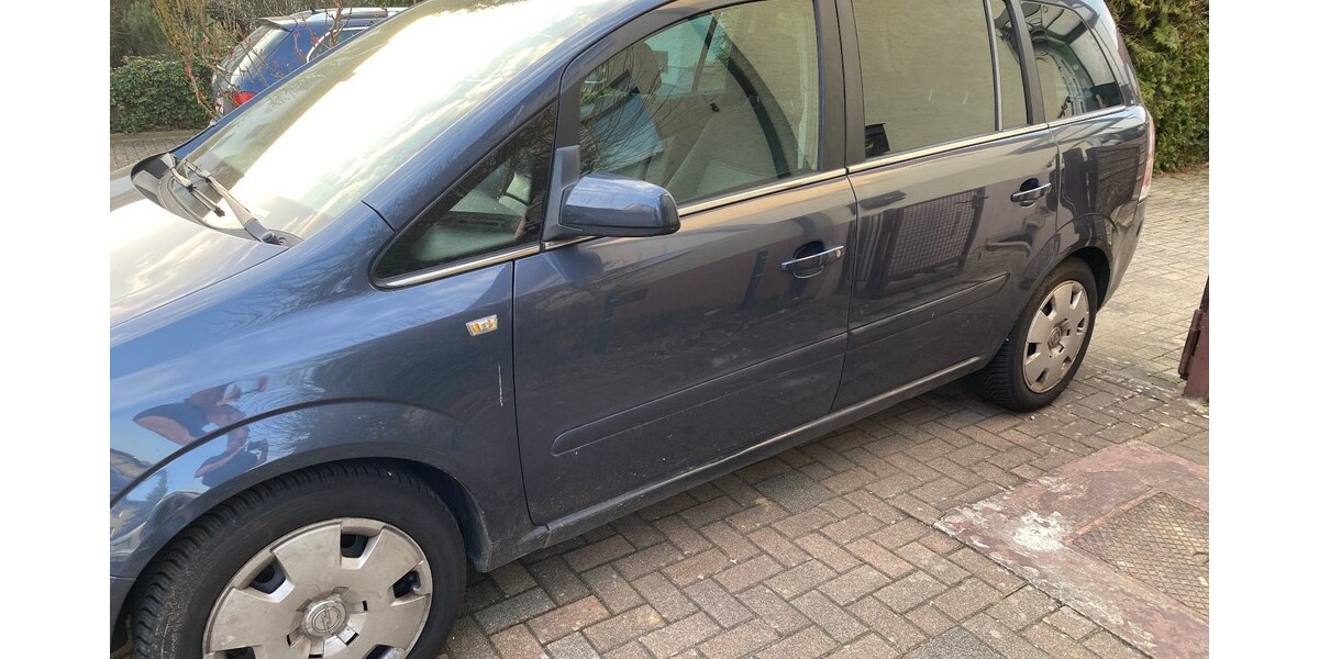 Opel Zafira B 240.607 km 1.250 &euro; Mauer 69256