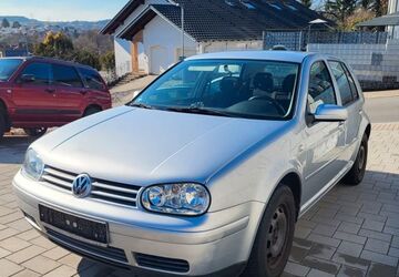 VW Golf 129.174 km 2.500 &euro; Neidenstein 74933