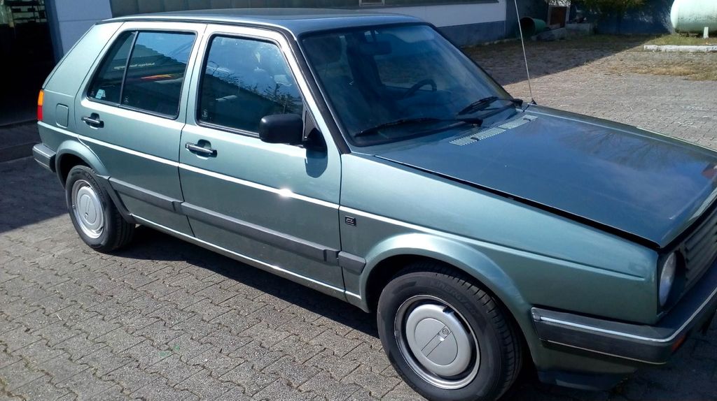 VW Golf 99.000 km 5.100 &euro; Bad Rappenau 74906