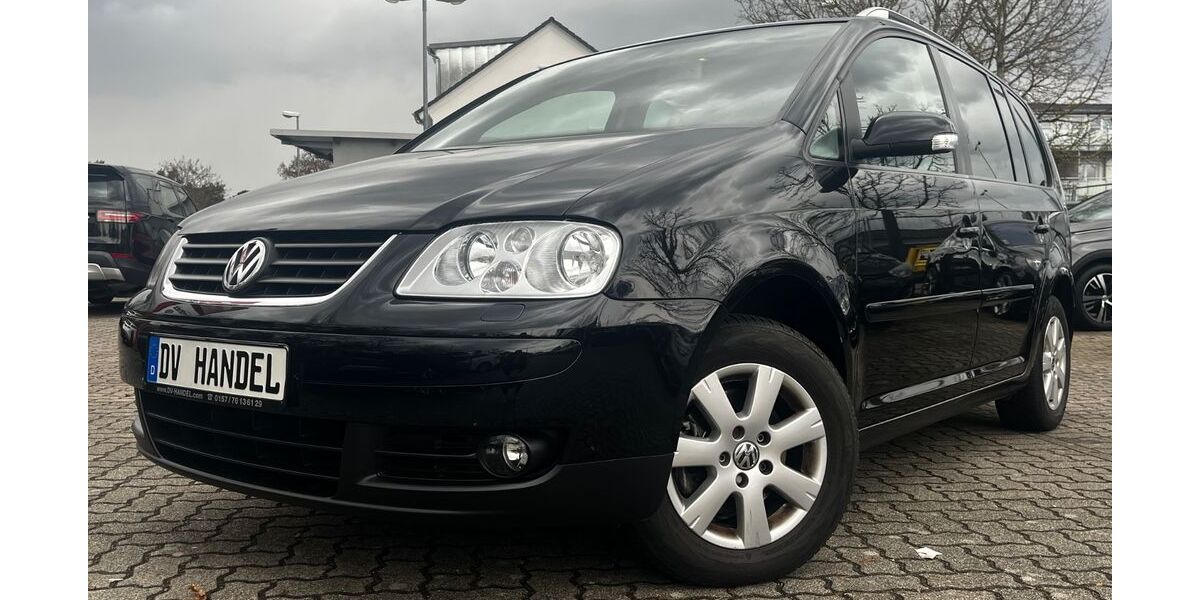 VW Touran 277.000 km 4.999 &euro; Forst 76694