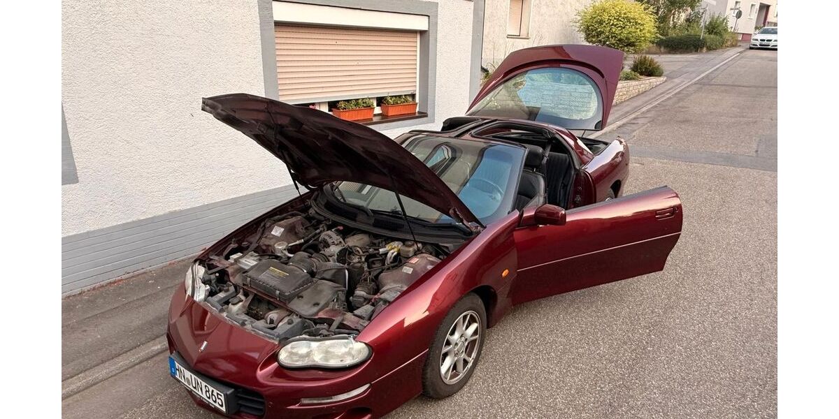 Chevrolet Camaro 178.000 km 3.200 &euro; Gundelsheim 74831