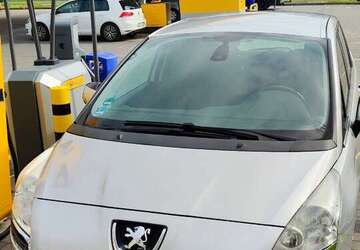 Peugeot 5008 146.000 km 7.000 &euro; Leimen 69181