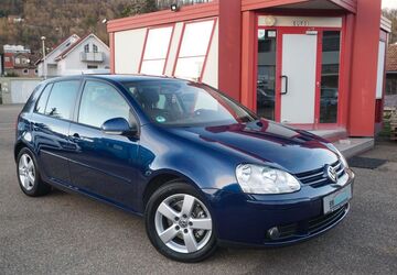 VW Golf 228.000 km 4.650 &euro; Niefern-Öschelbronn 75223