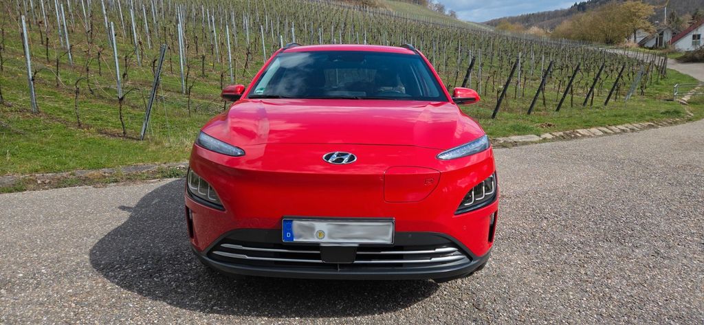 Hyundai KONA Elektro 41.000 km 18.990 &euro; Weinsberg 74189