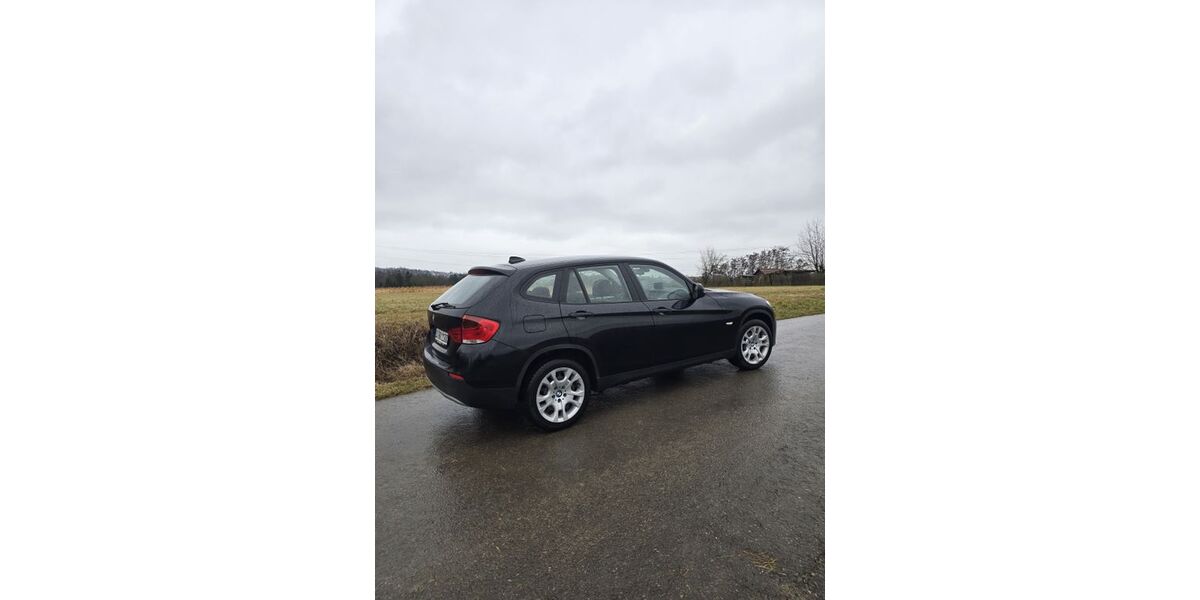 BMW X1 97.000 km 11.699 &euro; Vaihingen 71665