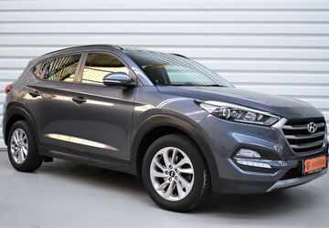 Hyundai TUCSON 114.000 km 18.690 &euro; Forst 76694