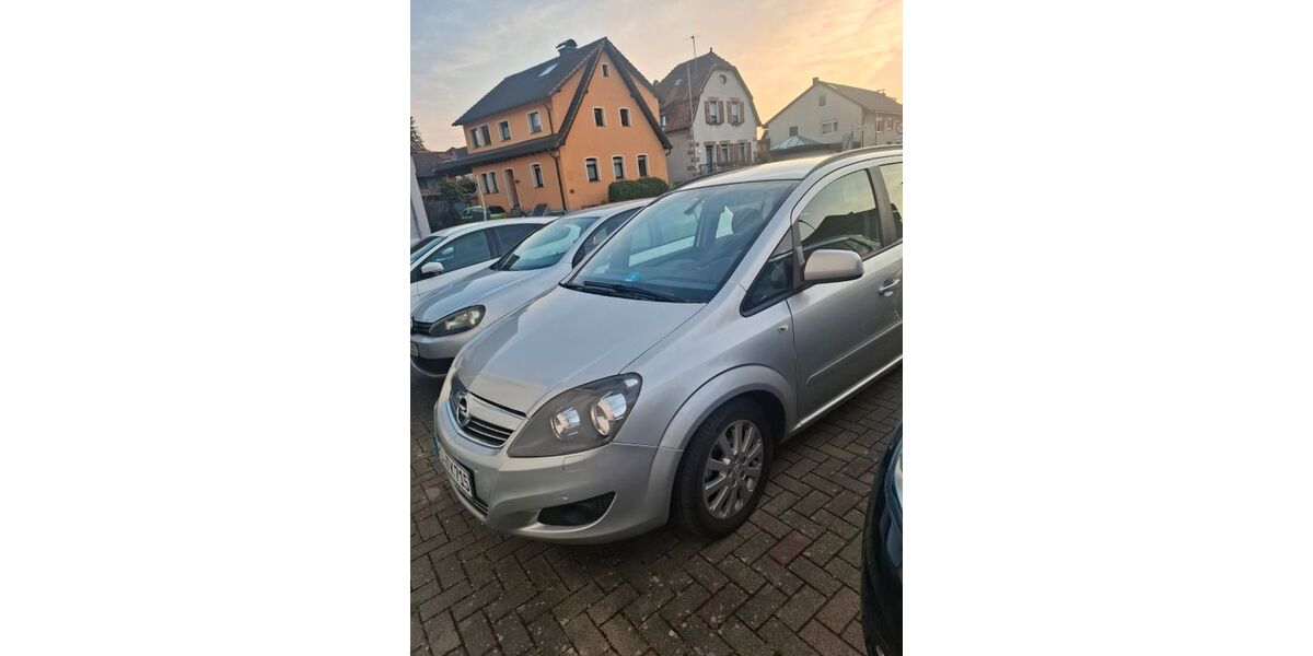 Opel Zafira 185.000 km 2.990 &euro; Sinsheim 74889