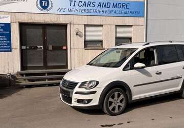 VW Touran 143.000 km 5.999 &euro; Ilsfeld 74360