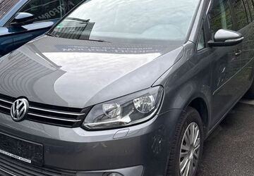 VW Touran 151.000 km 6.999 &euro; Sinsheim 74889