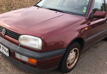 VW Golf 157.825 km 2.988 &euro; Wiesloch 69168