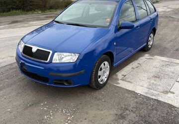 Skoda Fabia 228.500 km 2.000 &euro; Oedheim 74229