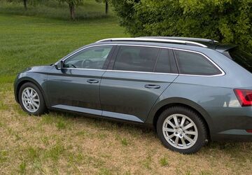 Skoda Superb 167.000 km 19.800 &euro; Mosbach 74821