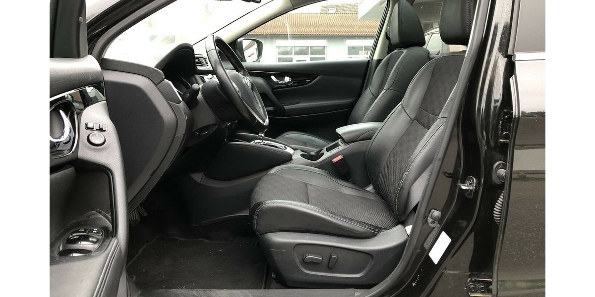 Nissan Qashqai 1.6 dCi Tekna 132.000 km 7.500 &euro; Neckarsulm 74172