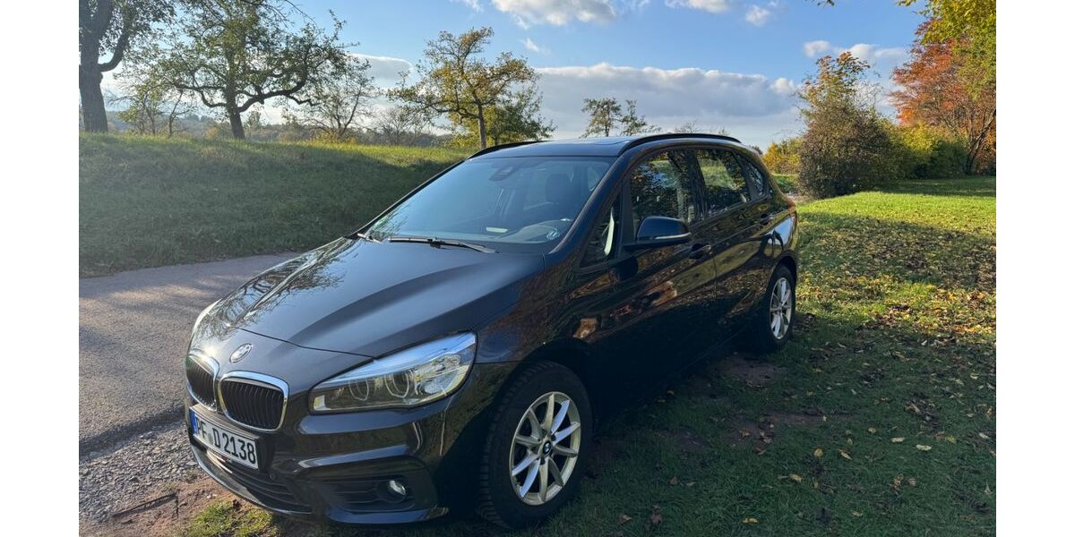 BMW 218 Active Tourer 114.000 km 13.200 &euro; Illingen 75428