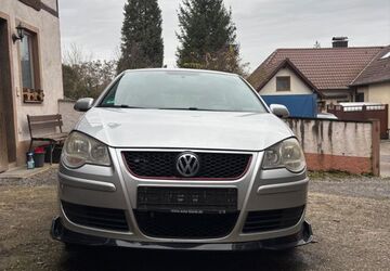 VW Polo 116.500 km 2.550 &euro; Ötisheim 75443