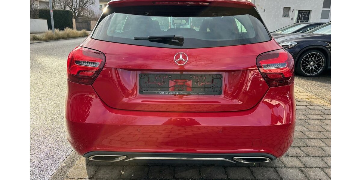 Mercedes-Benz A 180 BlueEfficiency 155.500 km 11.990 &euro; Neckarsulm 74172