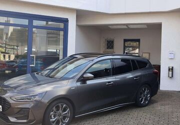 Ford Focus 16.500 km 25.700 &euro; Besigheim 74354