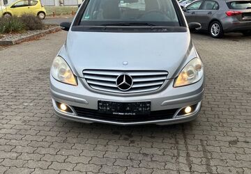 Mercedes-Benz B 180 273.512 km 1.420 &euro; Oedheim 74229