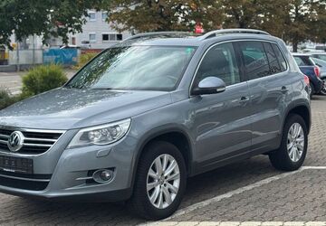 VW Tiguan 109.000 km 10.990 &euro; Östringen 76684