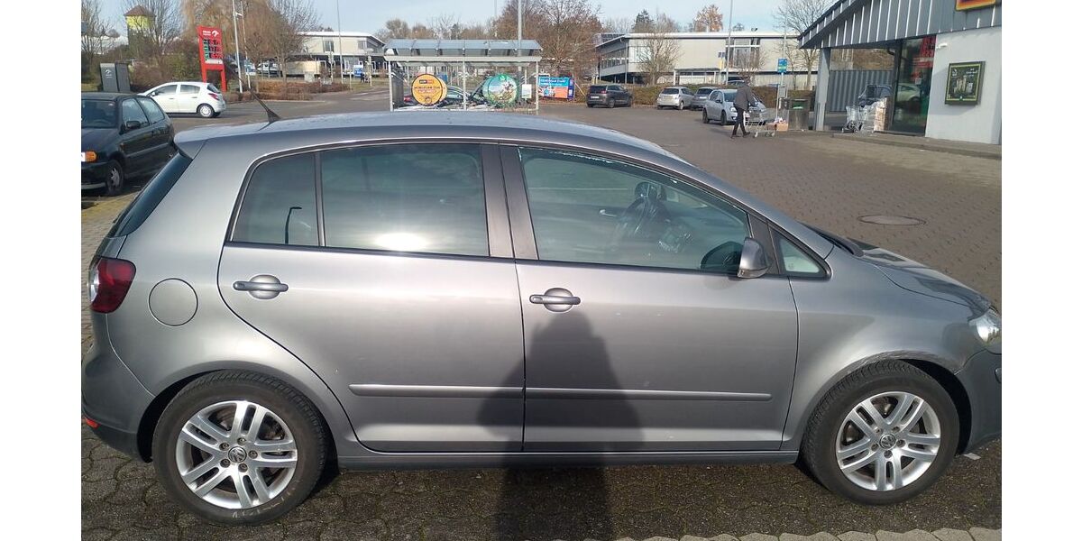 VW Golf Plus 212.500 km 2.600 &euro; Tamm 71732