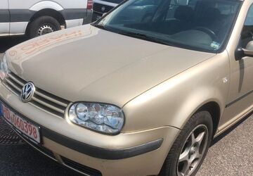 VW Golf 220.005 km 1.988 &euro; Wiesloch 69168