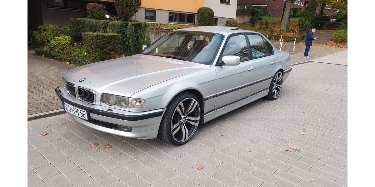 BMW 730 485.000 km 4.650 &euro; Heilbronn 74074