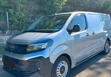 Opel Vivaro 18.000 km 28.500 &euro; Flein 74223