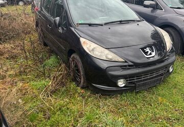 Peugeot 207 170.000 km 800 &euro; Bruchsal 76646