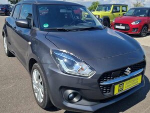 Suzuki Swift 1.2 Dualjet Hybrid Club AHK M+S 70.345 km 11.450 &euro; Obrigheim-Asbach 74847