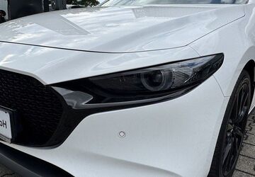 Mazda 3 40.276 km 22.490 &euro; Bietigheim-Bissingen 74321