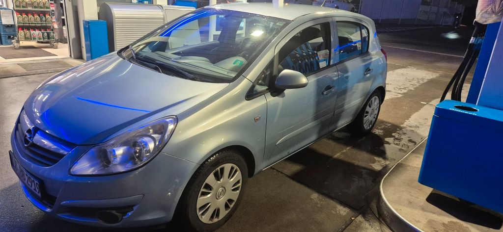 Opel Corsa 141.000 km 2.290 &euro; Markgröningen 71706