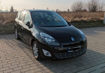 Renault Grand Scenic 123.000 km 5.600 &euro; Zaberfeld Michelbach 74374