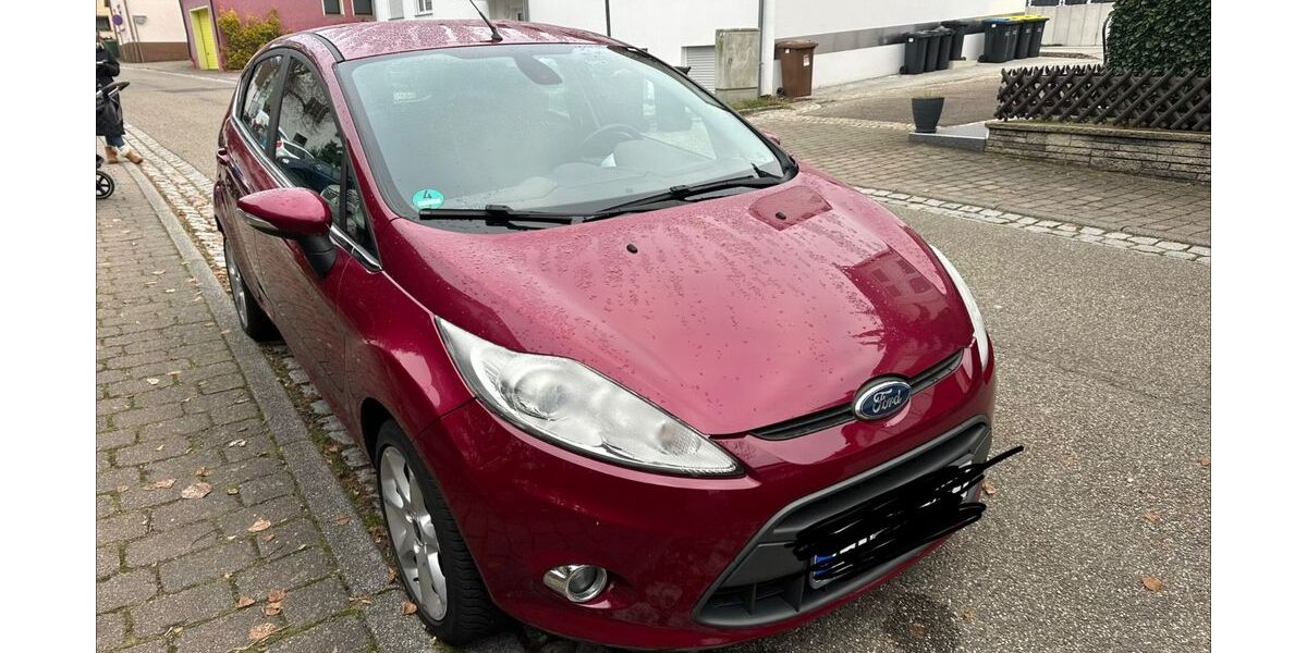 Ford Fiesta 117.000 km 3.500 &euro; Sachsenheim 74343