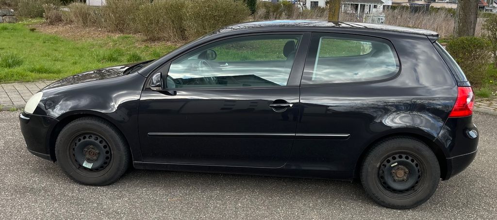 VW Golf 187.000 km 1.950 &euro; Bad Friedrichshall 74177