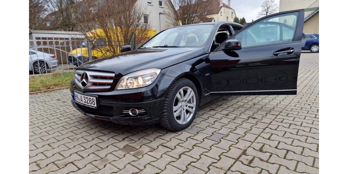 Mercedes-Benz C 220 231.515 km 8.800 &euro; Heilbronn 74072