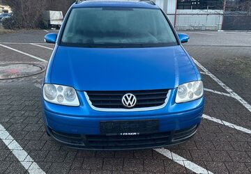 VW Touran 267.000 km 1.900 &euro; Heilbronn 74080