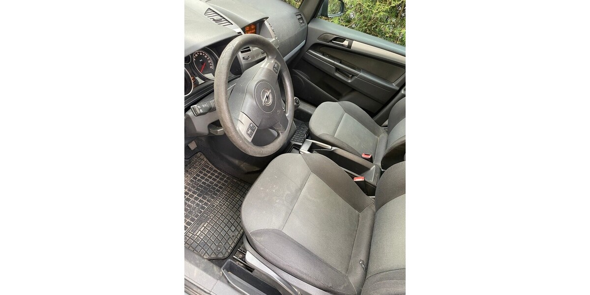 Opel Zafira B 240.607 km 1.250 &euro; Mauer 69256