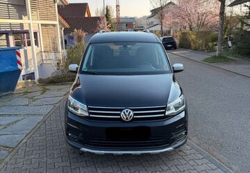 VW Caddy 142.000 km 17.400 &euro; Königsbach 75203